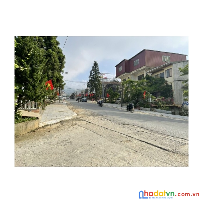 Bán đất sapa , giá rẻ phù hợp làm kinh doanh,nhà hàng đón khách du lịch