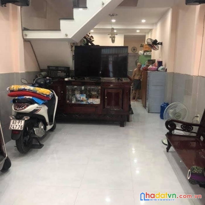 Bán nhà 2 xẹc lê văn quới 4x12, 3 pn- hẽm 6 m chỉ 3.9 tỷ