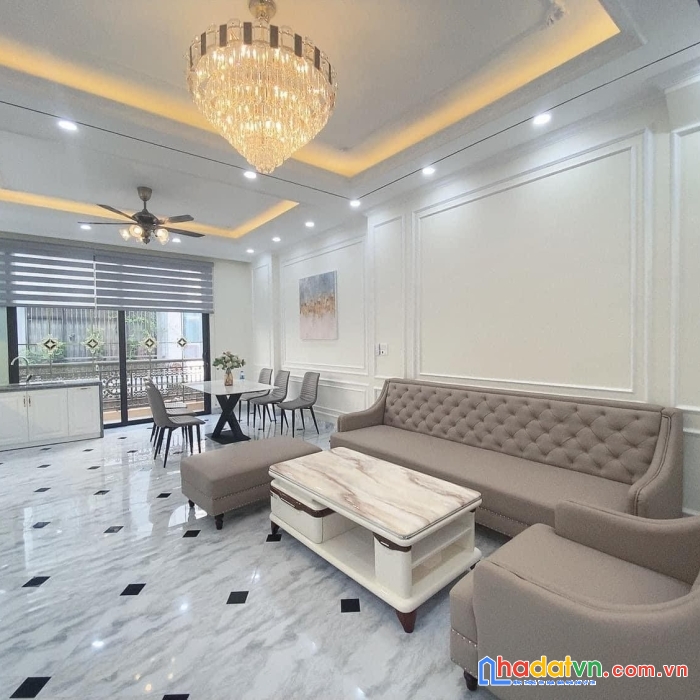 Kim mã nhà đẹp, sát phố 5,x tỷ full đồ 56m2 4 tầng có ảnh và sổ