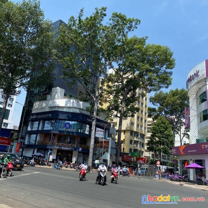 Bán nhà mặt tiền nguyễn khắc nhu .p.cô giang, q1