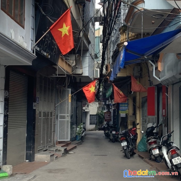 Chính chủ bán gấp nhà ngõ 65 khương đình trung tâm quận thanh xuân.