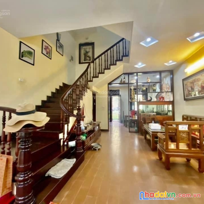 Nhà mặt phố nguyễn hữu thọ, linh đàm 5 tầng 62m chỉ 16,8 tỷ. view hồ linh đàm, vỉa hè rộng
