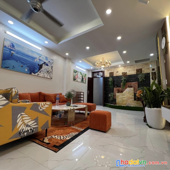 Chính chủ cần tiền gấp, bán căn liền kề 86m2, 5 tầng, mặt tiền 5m, giá chỉ 9 tỷ 6