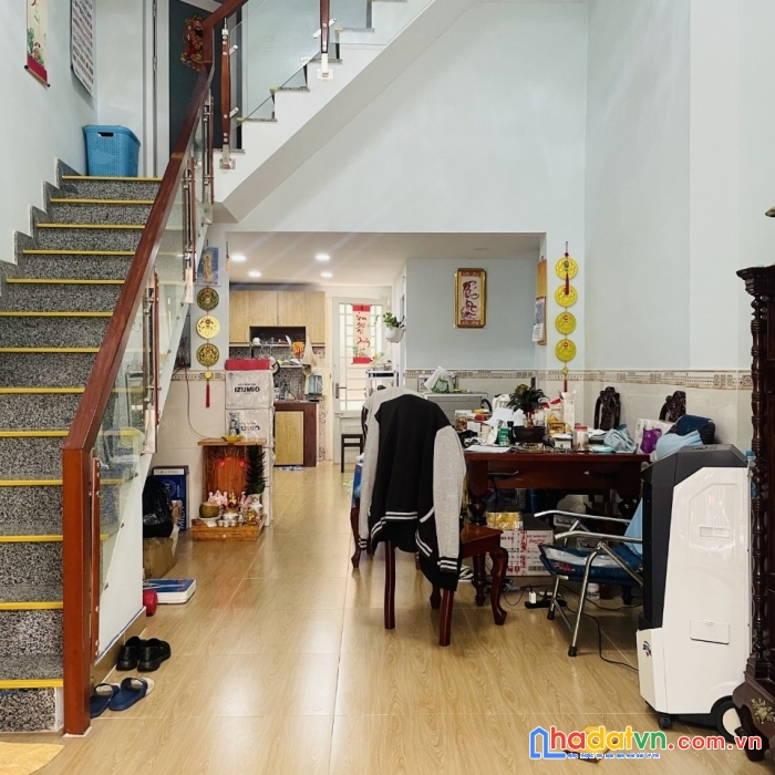 Nhà mới lê văn sỹ q.3 sát chợ nv trỗi - 48m2 vuông a4 - 3 tầng 3pn - nhỉnh 7 tỷ