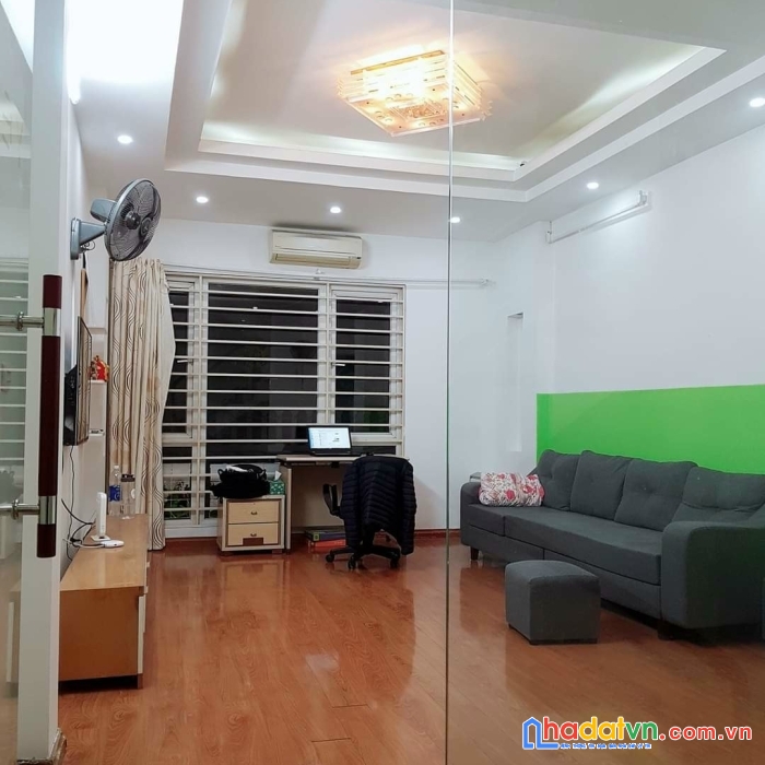 Nhà cầu giấy, ô tô vào nhà, kinh doanh cực tốt 6.9 tỷ