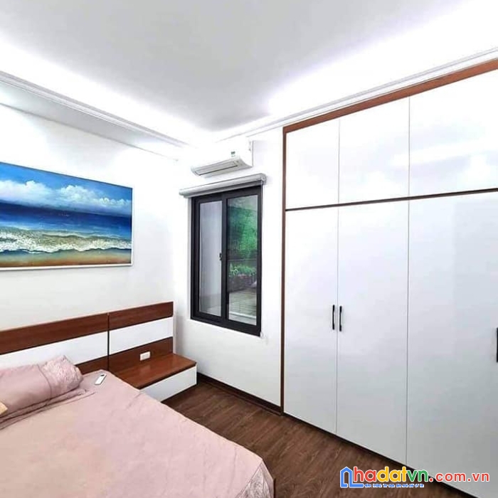 Cực rẻ bán nhà ở minh khai, ngõ ô tô, lô góc, ngõ thông, 42m2x 4 tầng giá 2.55 tỷ..
