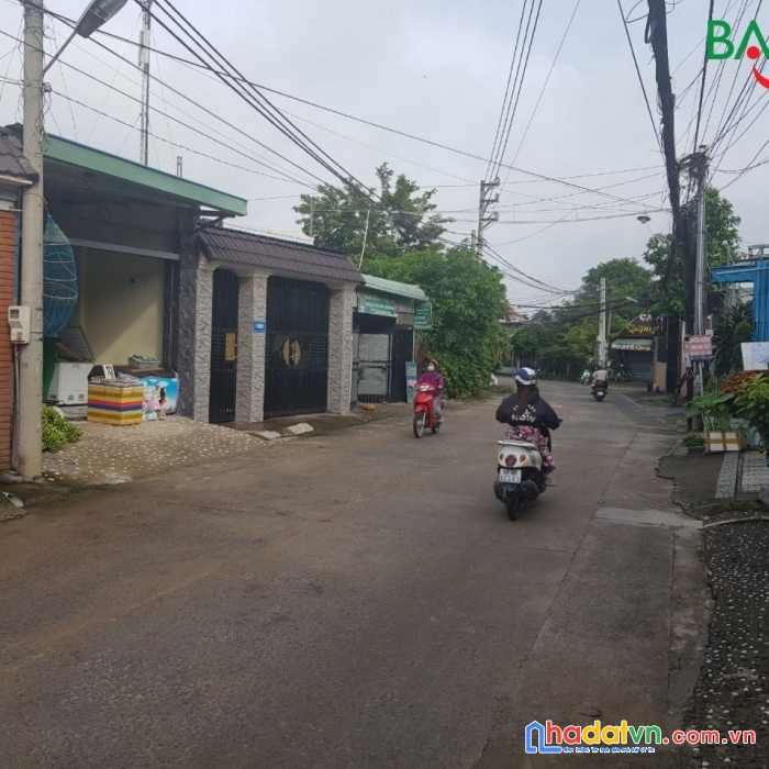 Bán nha 325 m2 mặt tiền nguyễn văn tiên phường tân phong biên hoà đồng nai