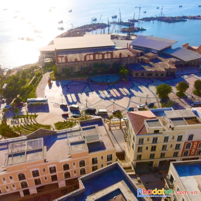 Bán căn góc sh view biển - dt đất lớn - kinh doanh tốt - sổ lâu dài - ck 15% - voucher 1 tỷ