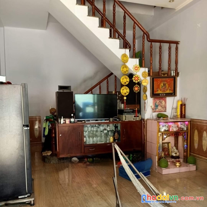 Lô góc 2 tầng nở hậu hxh gần aeon