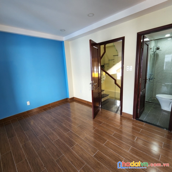 Bán nhà riêng sát quang trung - gò vấp - hẽm xe hơi- 2 lầu - 90m2sd - 3.x tỉ tl