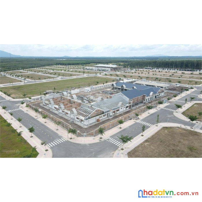 Bán lô đất nền ngay chợ trung tâm kdc nam hà giá 1,2 tỷ sổ đỏ riêng
