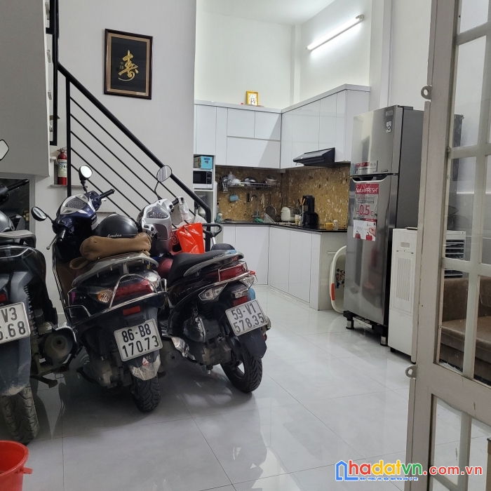 Nhà đẹp giá tốt gò vấp xung quanh đầy đủ tiện ích phù hợp gia đình