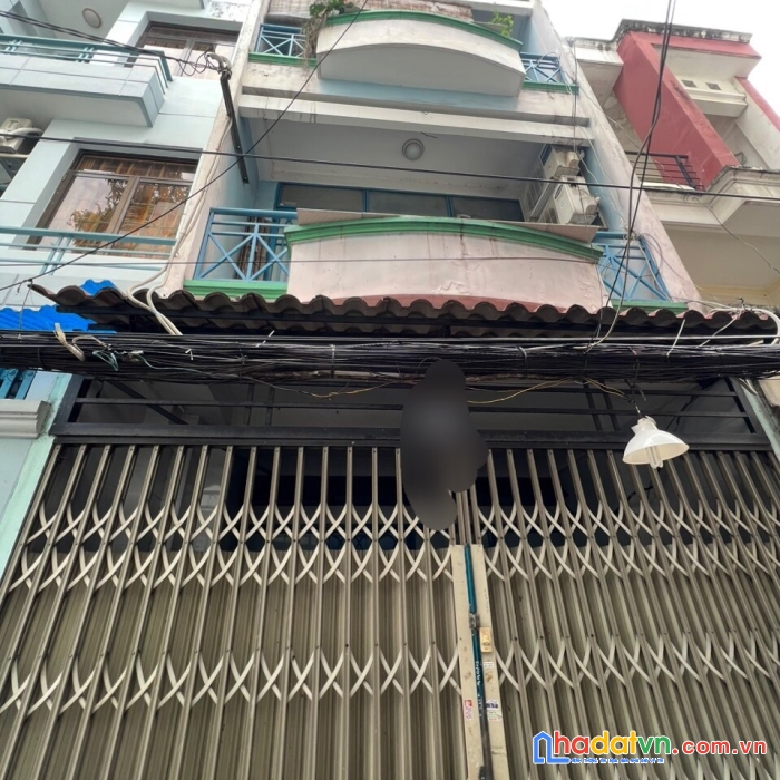 Trung tâm quận 5, giá hời bán gấp nhà hẻm trần hưng đạo, p1.