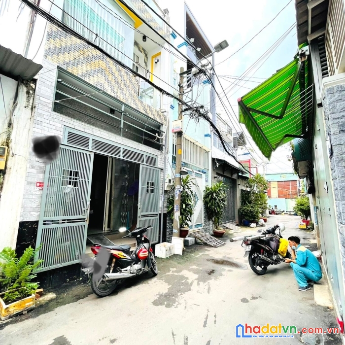 Bán nhà đường hòa bình, tân phú. 94m2, 2 tầng giá 5,4 tỷ