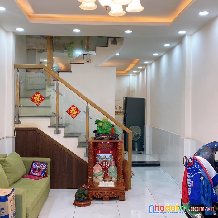 Cần bán gấp nhà phạm văn hai 1 lầu, btct, mới, đẹp. giá 4,9 tỷ tl