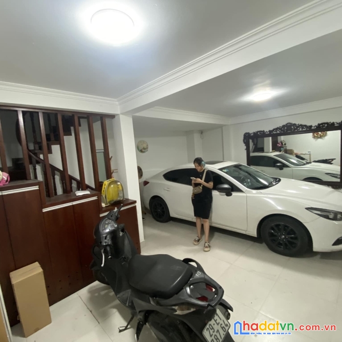 Bán nhà đống đa, lô góc 3 thoáng, phân lô, ô tô vào nhà, 45m2, tặng toàn bộ nội thất