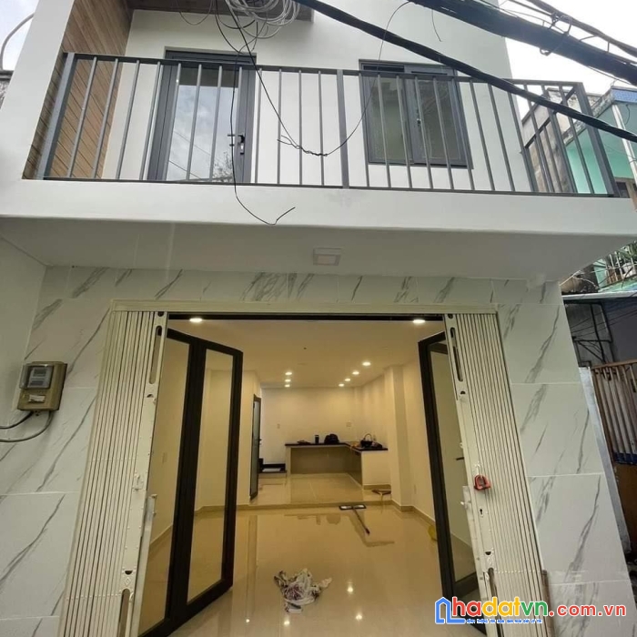 Bán nhà đường thoại ngọc hầu cách 20m ra hxh 32m2 giá 2 tỷ 9 nhà 3 tầng