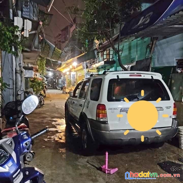 Nhà nguyễn văn linh 70m2, xe hơi đậu trước nhà. 4.x tỷ