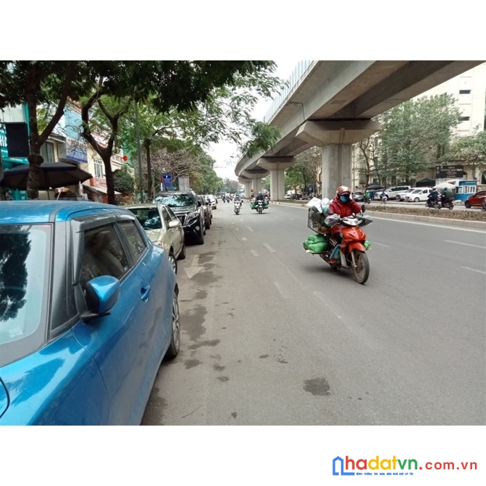 Chỉ 4tỷ-nhà mới đẹp-trung tâm đống đa-20m ra phố-ngõ thông rộng-32m2 x 5t