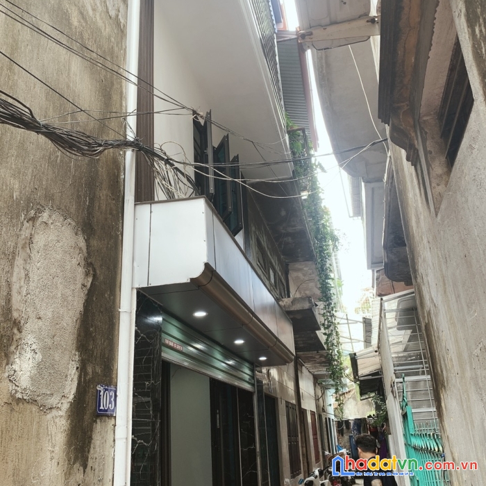 Bán nhà đẹp long lanh phố trung tâm 162 hàng kênh dtmb 37m2 x 3 tầng, sđcc giá: 2,12 tỷ