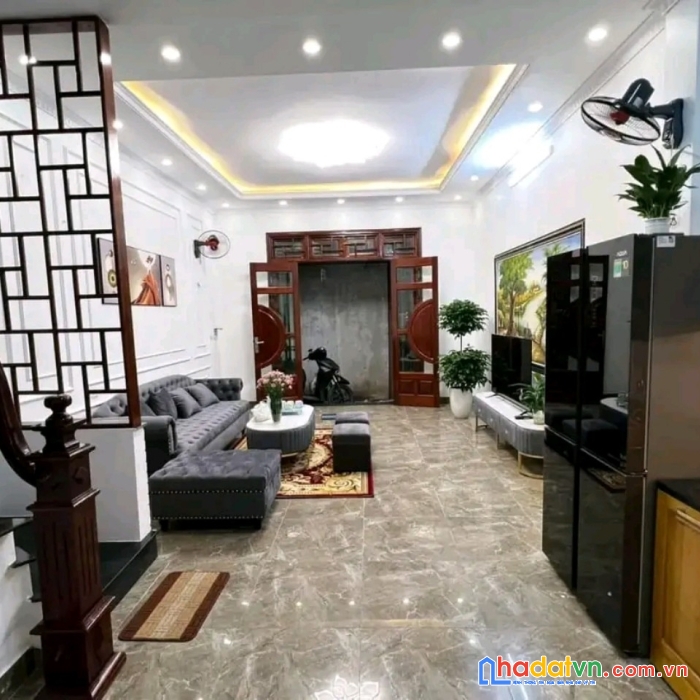 Bán nhà ngõ 250 kim giang 40m 4t mt 4,4m giá chỉ 3,8 tỷ. sát đh thăng long - gần kđt đại kim