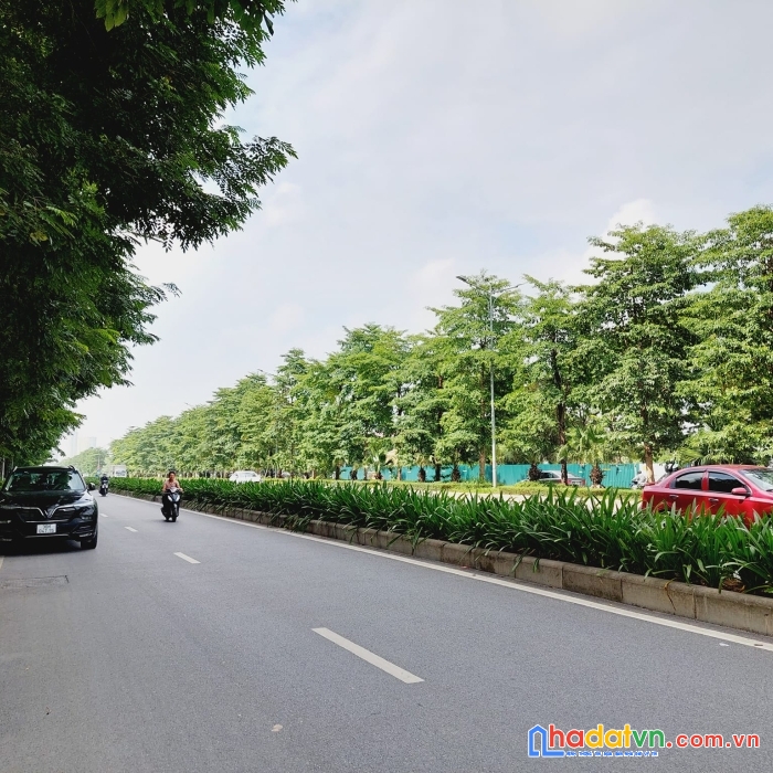 Mặt phố nguyễn xiển - xa la, 1 mặt phố, 1 mặt ngõ ô tô, kinh doanh, 75m x 5t giá 25.8 tỷ