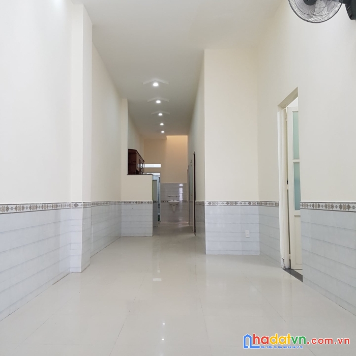 Kẹt tiền bank bán gấp rẻ đường số 21 gò vấp 5x18m 2tầng 7.xtỷ