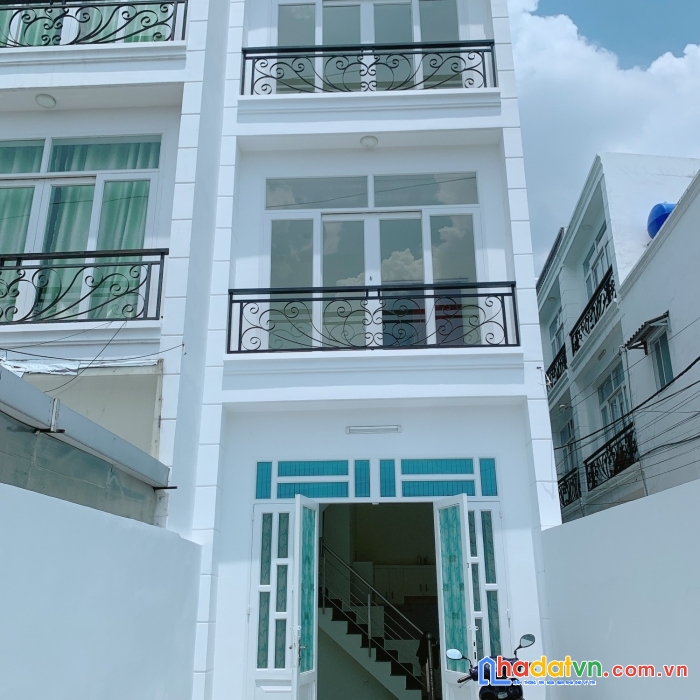Nhà 3 tầng (dt) 64m2, tô ngọc vân sang gò vấp 1 bước chân, chỉ hơn 2 tỷ xíu. 0986784736