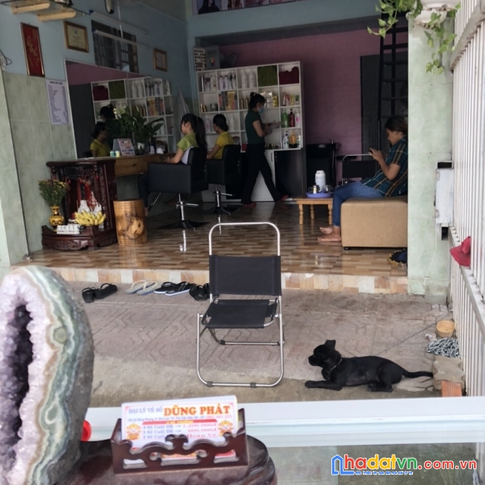 Chính chủ cần sang nhượng lại tiệm spa- tóc tại khu phố bình phước b