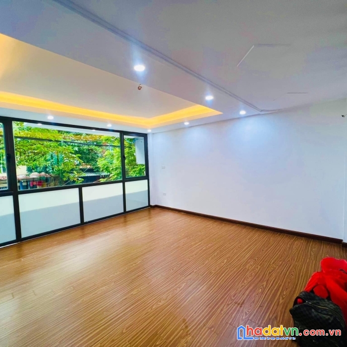 Quang trung hà đông. kinh doanh, ô tô vào nhà, vỉa hè rộng. 50mx5t. mt4,8m. giá 7,9 tỷ.