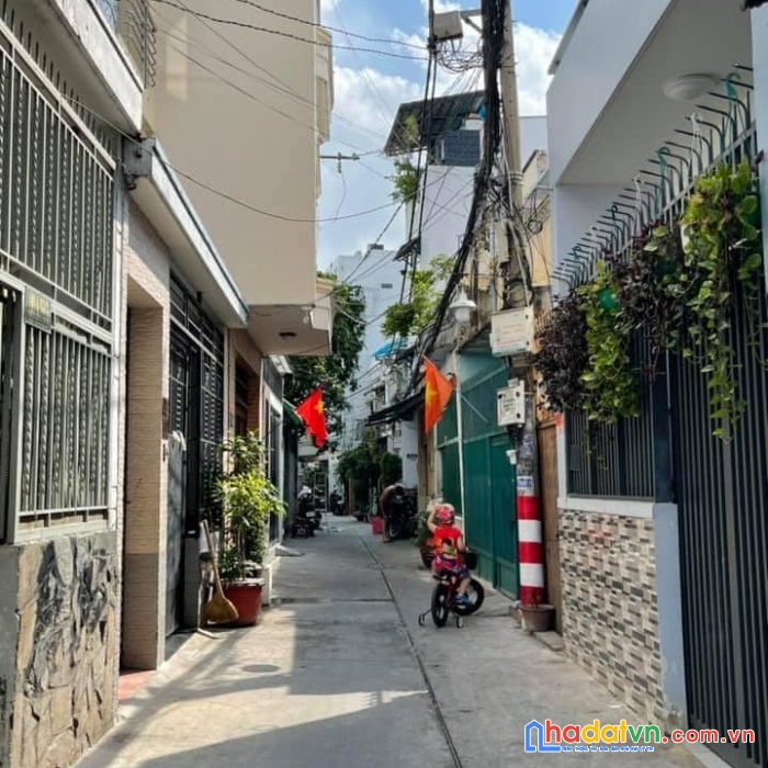 Nhà hẻm to sát q.3 - 43m2 - nhỉnh 5,x tỷ - cmt8 -tân bình ✅