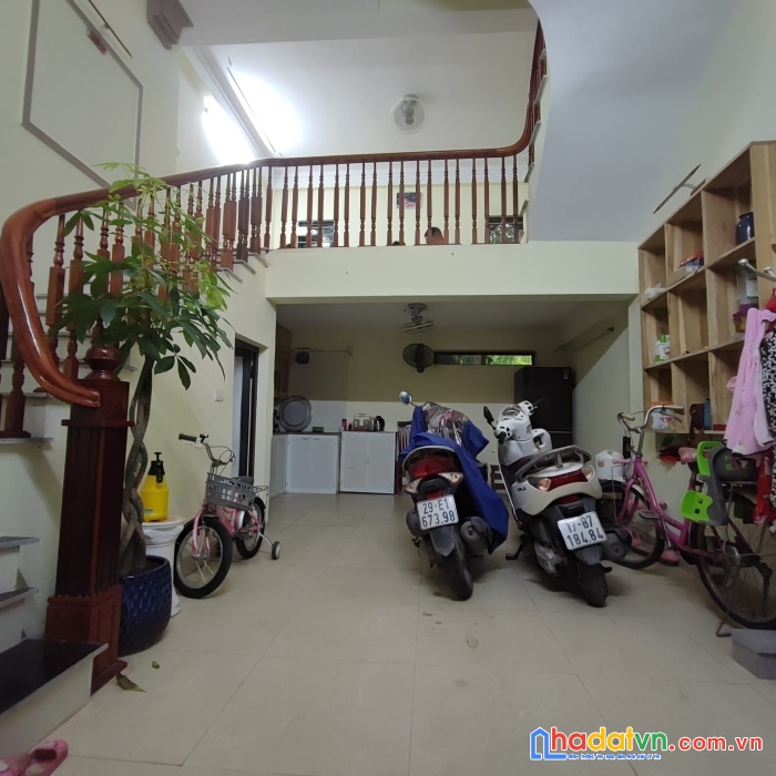 Bán nhà 5 tầng phùng khoang, s=40m, mt4.6m. giá 4,05 tỷ