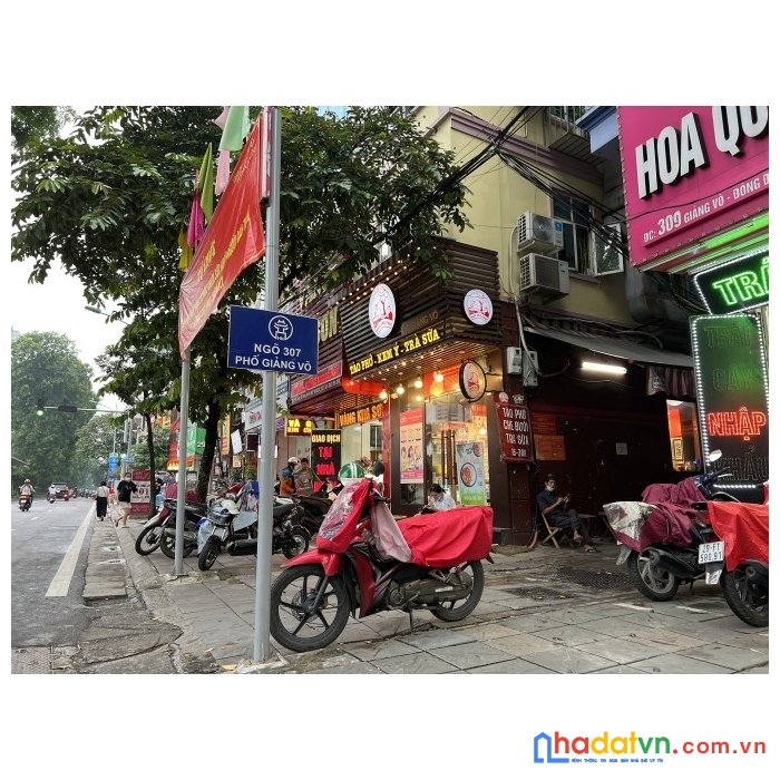 Hiếm – bán nhà kinh doanh phố giảng võ – 35m2 – 4t – mt5m – ô tô – nhỉnh 6 tỷ.