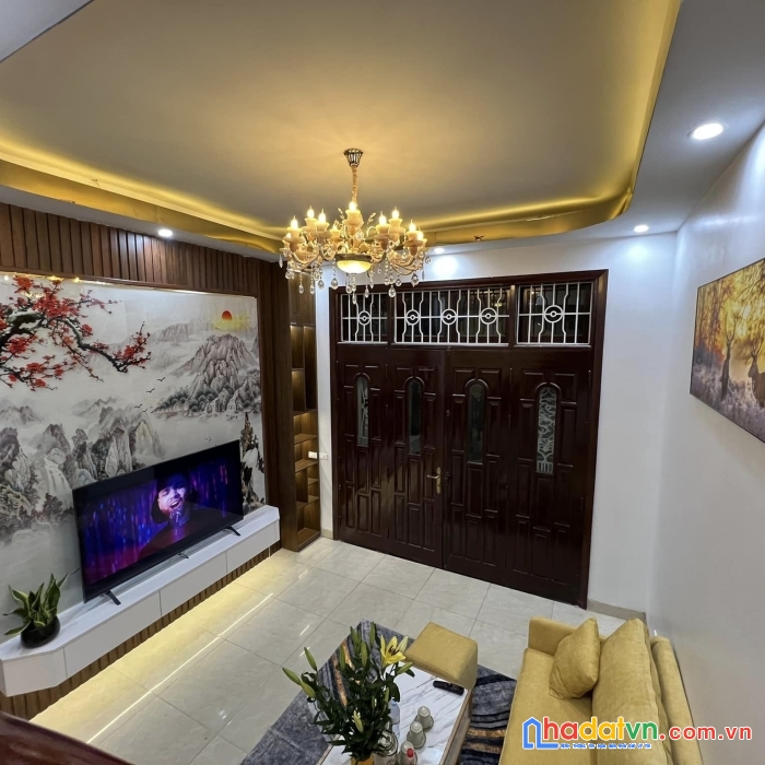 Bán nhà phố hào nam, 2 thoáng trước sau, dt35m2, mt4m. 5 tỷ. 0338080356