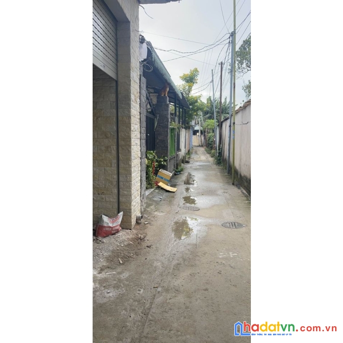 Nhà đang xây dở cần tiền bán gấp ngay trung tâm phường hiệp thành- tp. thủ dầu một