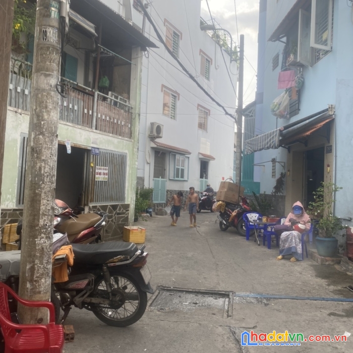 Bán định cư mỹ nhà cấp 4 hẻm xe tải thông ba đình 4x15m, 7 tỷ tl , p10, q8