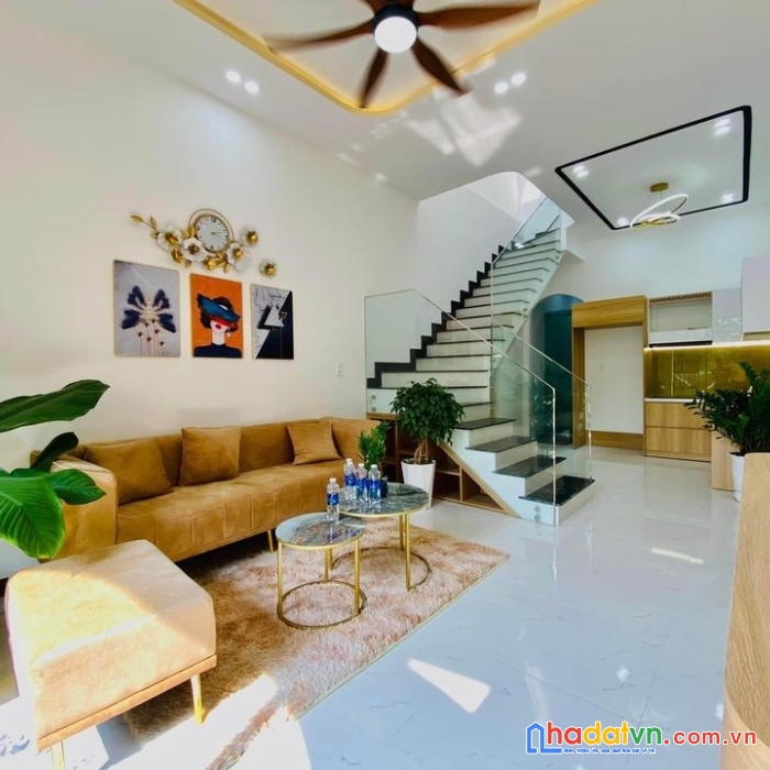 Chỉ 3 tỷ hơn, nhà nguyễn phước nguyên 3 tầng, ô tô đỗ cửa, tặng nội thất 0929515355