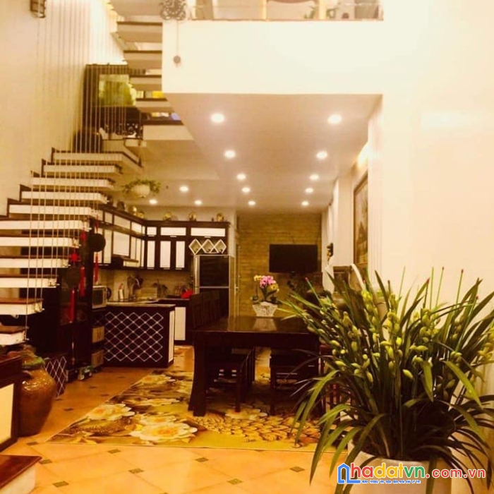Bán nhà ngõ 521 trương định- nhà thoáng- mặt tiền 4m- sát đường ô tô tránh- giá cực tốt