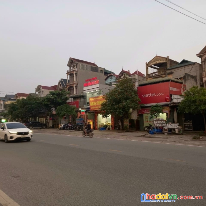 Đất mặt phố, lô góc 2 mặt tiền, tại thị trấn lương sơn sơn, giá cần tiền siêu rẻ...