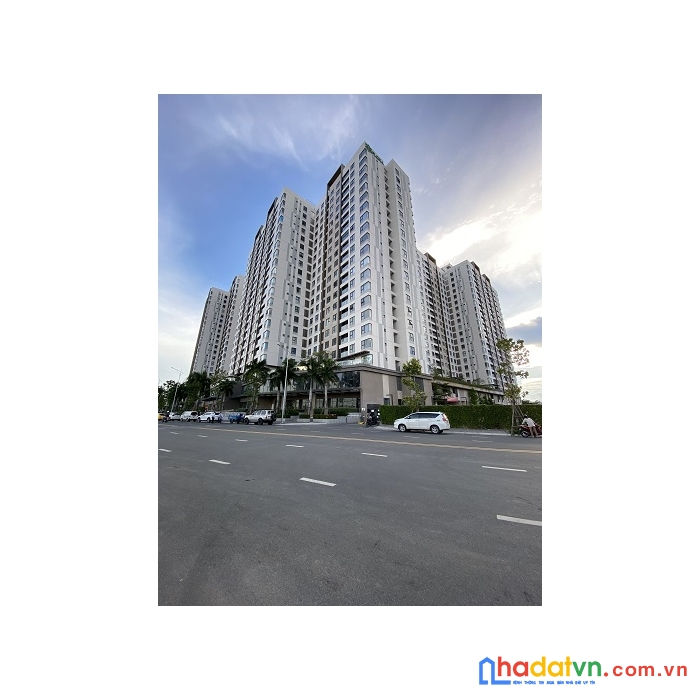 Cần bán nhanh căn hộ akari 75m2 view đại lộ.