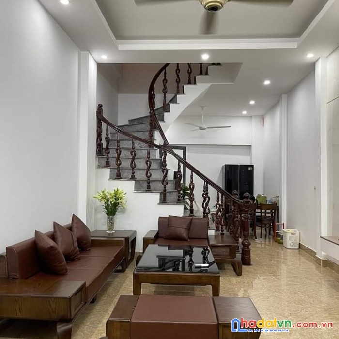 Bán nhà phố triều khúc, 32m2, 4 tầng, nhà đẹp, sát phố, giá 3.27 tỷ