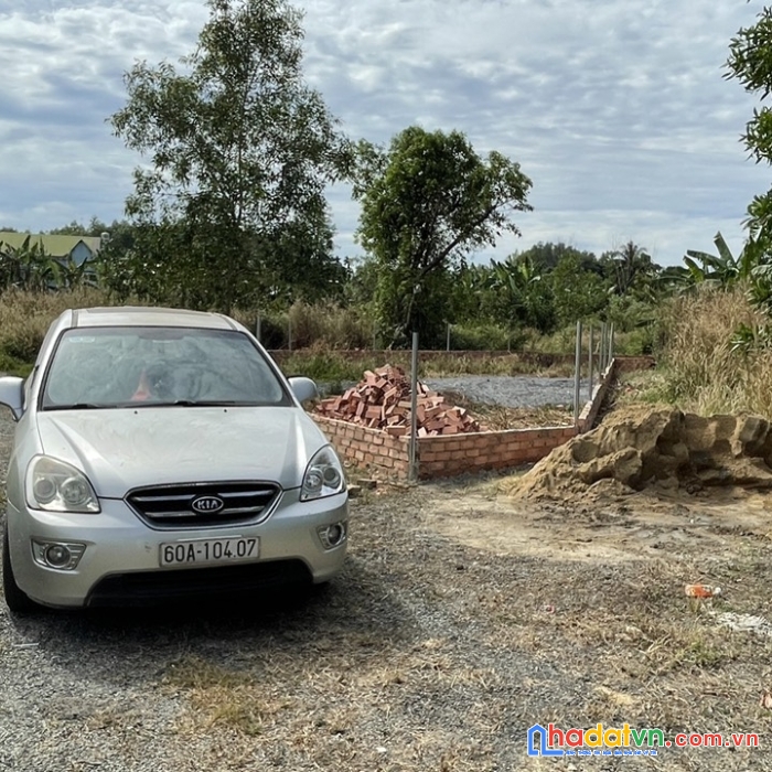 Bán 2 nền đất liền kề 2 mặt đường vĩnh tân – vĩnh cửu