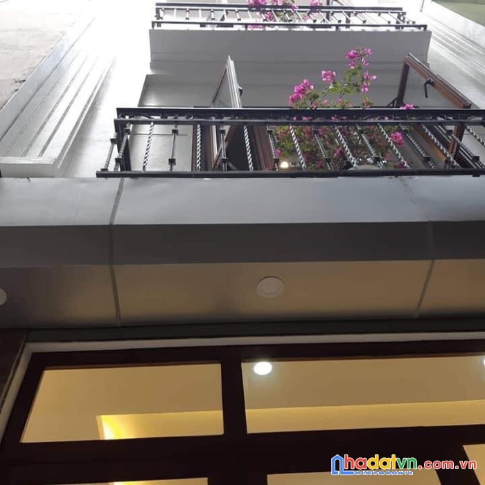 Chính chủ gấp bán căn vip trung tâm quận 3. nhà mới đẹp, vào ở ngay