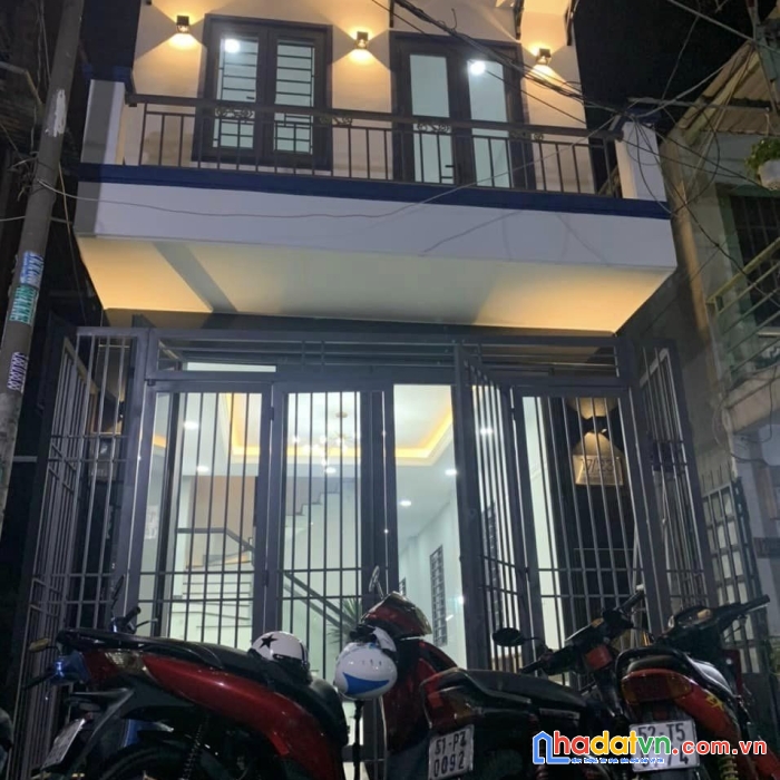 Bán gấp nhà riêng luỹ bán bích, 2 tầng, 64m2 nhỉnh 6xtỷ.
