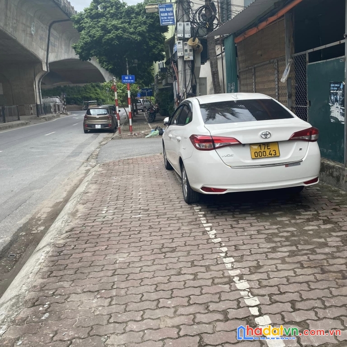 Bán đất phố đàm quang trung, long biên - đường ô tô tránh - 74 m2 - mt~6m - 7,5 tỷ - 0975892929