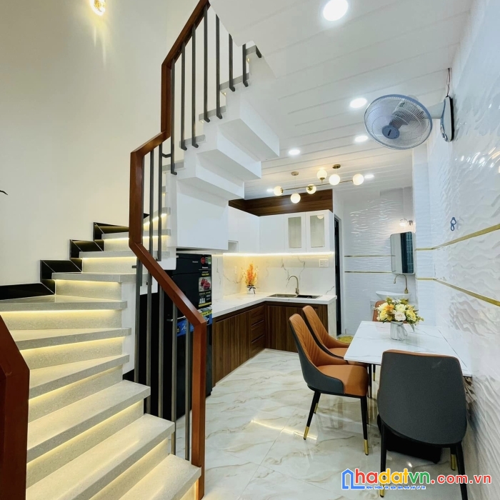 3tầng- hxh- nguyễn duy cung - 3.3 x 11- nhỉnh 4.x tỷ tl- 0909251648