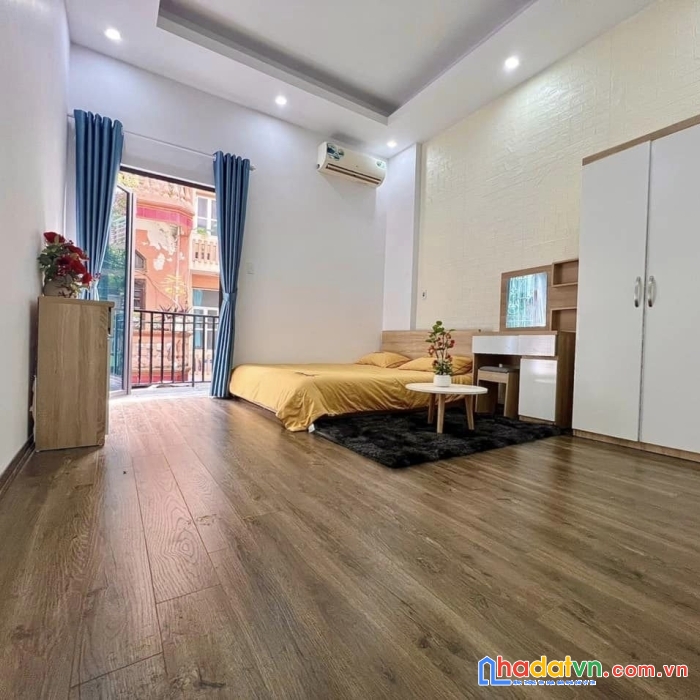 Bán ccmn cao cấp đường láng-53m2-hơn 5 tỷ-7 phòng khép kín- ngõ đẹp- sổ đỏ vuông vắn