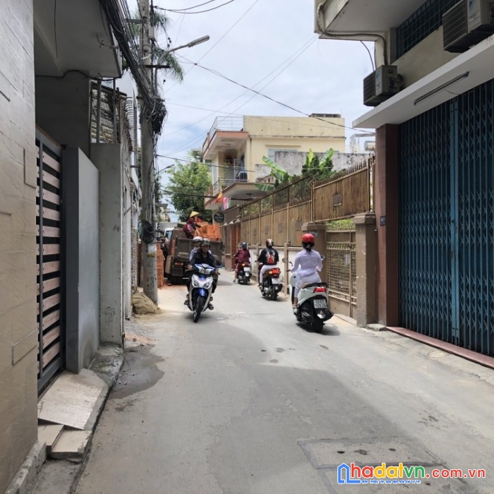 Bán nhà kiệt 408 hoàng diệu, 70m2, 3 tầng nhỉnh 3 tỷ vài bước ra phố