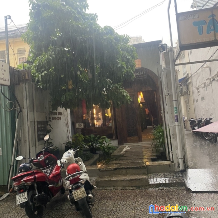 Vị trí vàng ngay trung tâm q1 - mtkd nở hậu tài lộc đường lý tự trọng, p. bến nghé