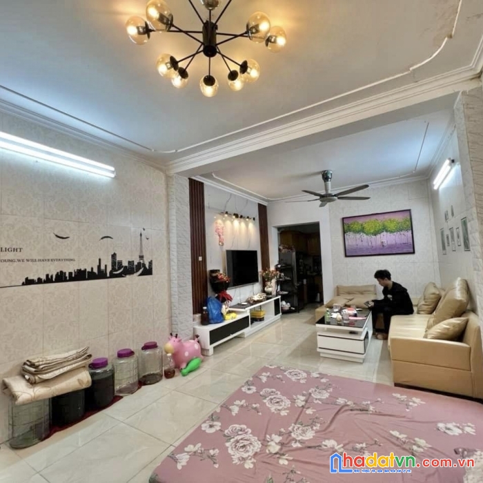 Bán nhà lương khánh thiện, hoàng mai, 40m, 4t, nhỉnh 4 tỷ, ô tô 0962753326